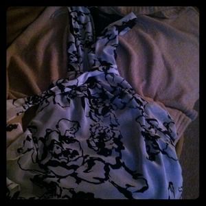 Jones New York Size 2P black and white dress