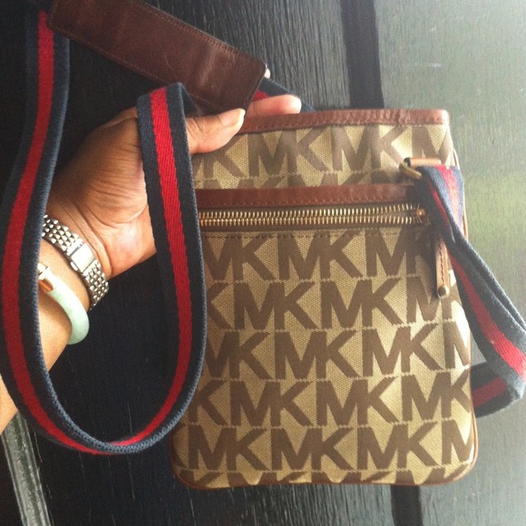 Michael Kors Crossbody