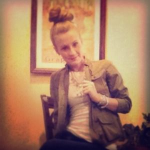 Meet your seller/buyer✨💗✨