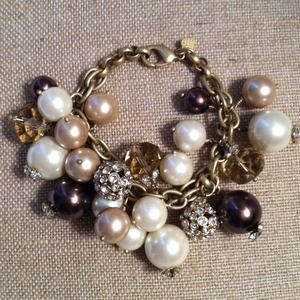 💲⬇️Stella & Dot Audrey Cluster bracelet⬇️💲