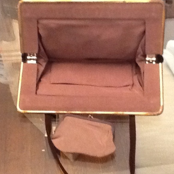 VINTAGE BROWN SUEDE PURSE - Picture 2 of 2