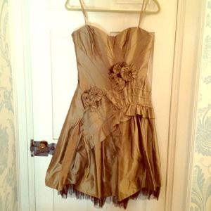 🚫RESERVED🚫BCBG Gold strapless cocktail dress