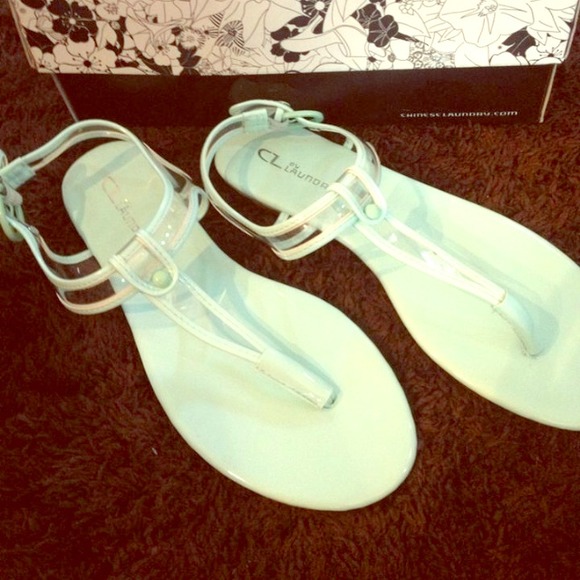 CL Chinese laundry mint sandal