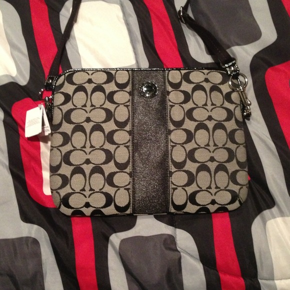 Coach I pad cross body brand new