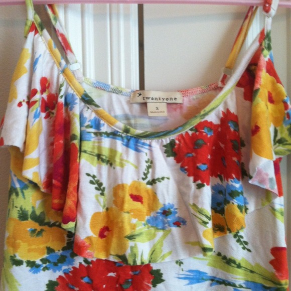 Forever21 Ruffled Top - Picture 2 of 2