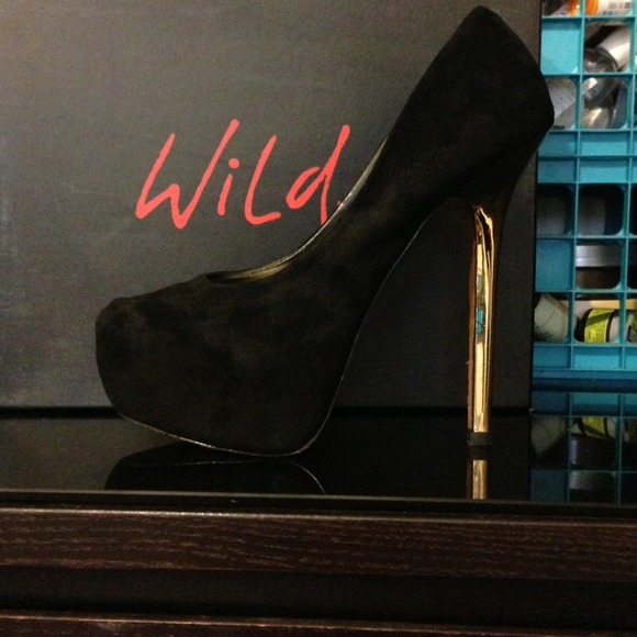 SOLD✅ - Picture 4 of 4