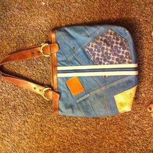 Coach purse, completely new.