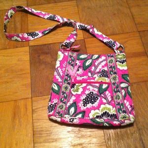 NWOT Vera Bradley Hipster.