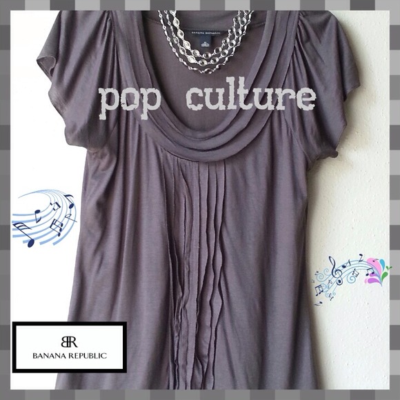 Adorable Banana Republic Top. NWOT