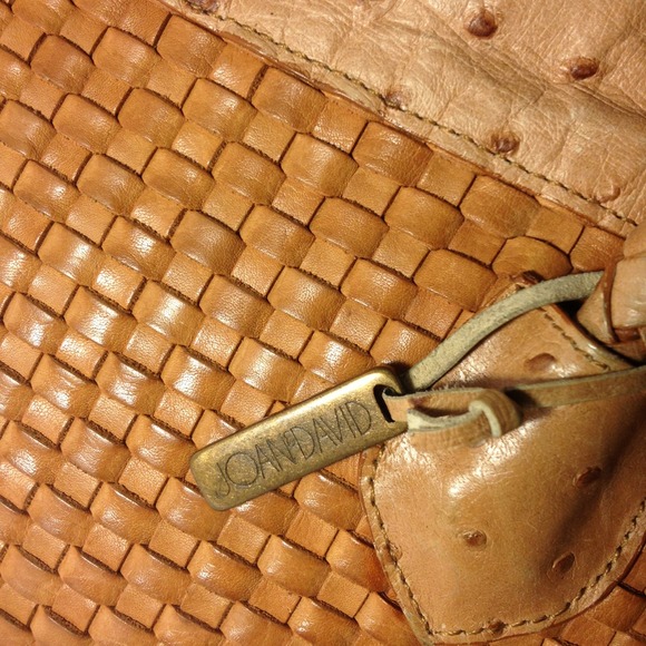JOAN & DAVID Vintage Ostrich Leather Shldr Bag ๐ - Picture 3 of 6