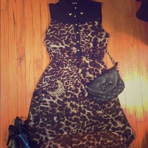 💋SOLD IN BUNDLE 💋Gorgeous leopard print high low