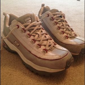 Skechers tennis shoes