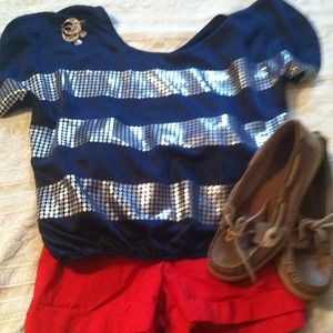 Blue sequined top!❗