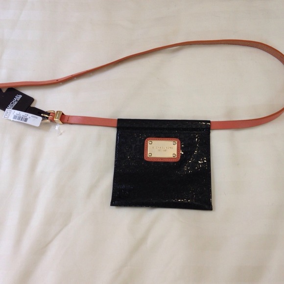 NWT Michael Kors Black & Tan Belt Bag