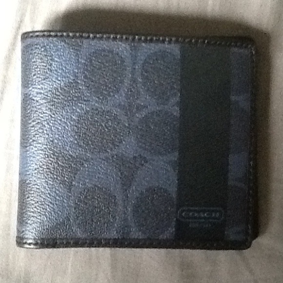 SOLD!!!!!!! Mens coach wallet