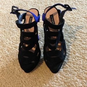 🚫🚫❌❌reserved❗❌❌Brand new shoemint heels!