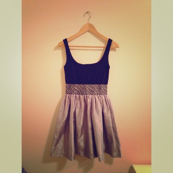*Sold* Cute cocktail dress