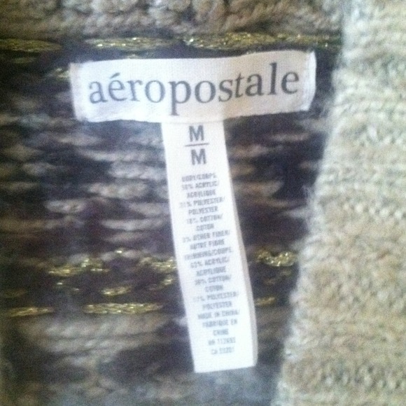 Sweater $10 - Picture 2 of 3