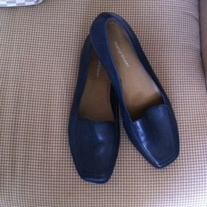 Genuine leather Naturalizer Loafers