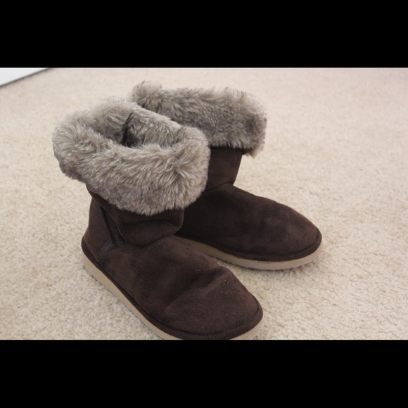 H&M Furry warm boots