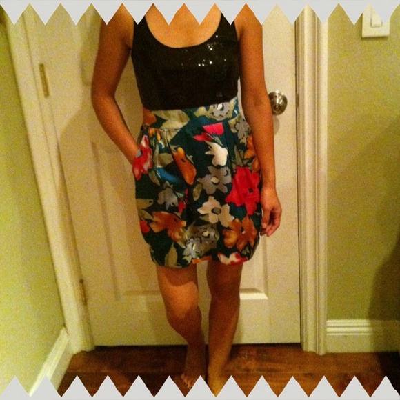 >> Dress <<
