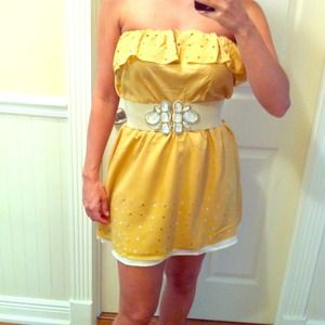 *Price Reduced* Pretty Mustard dress