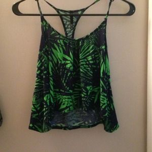 Leafy crop top