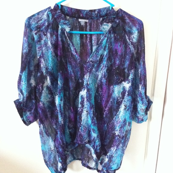 XS charlotte russe top, loose fit , gartered hem