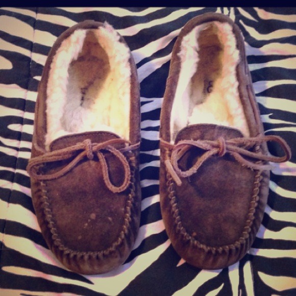 💯% authentic ✨ moccasins