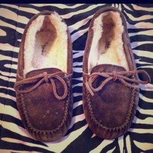 💯% authentic ✨ moccasins