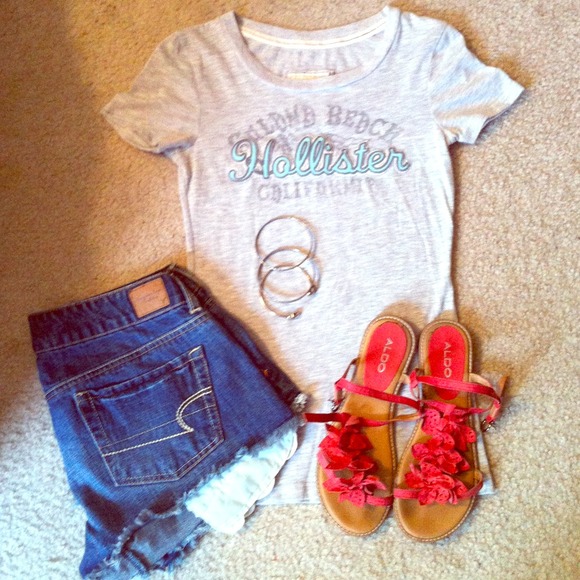 💢Sold💢Grey hollister tee