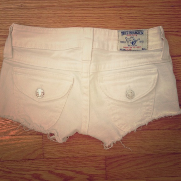 Never worn size 25 True Religion shorts