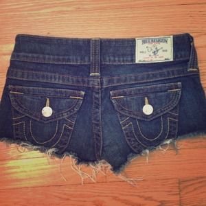 Never worn size 25 True Religion cut off shorts
