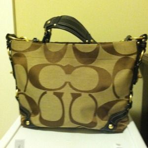 Signature, Authentic, Coach Carly handbag