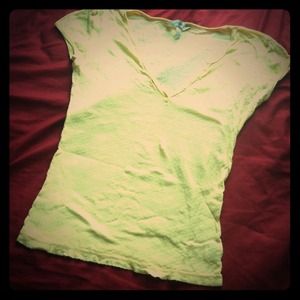 TRADED 👍👍 Yellow Aeropostale tee