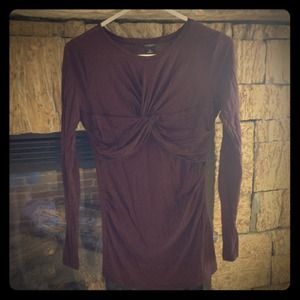 SOLD Long sleeve maroon top