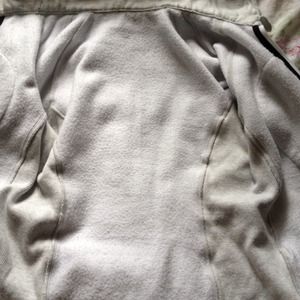 Additional picture of the inside of scuba hoodie!