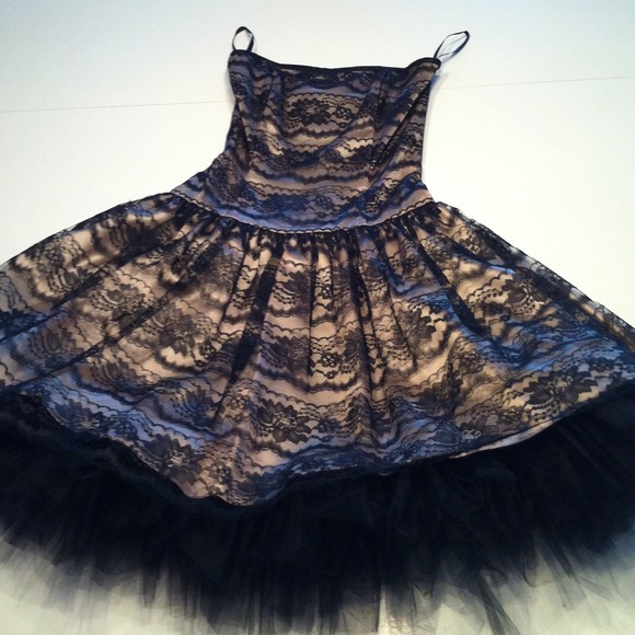 A party black and Gold dress