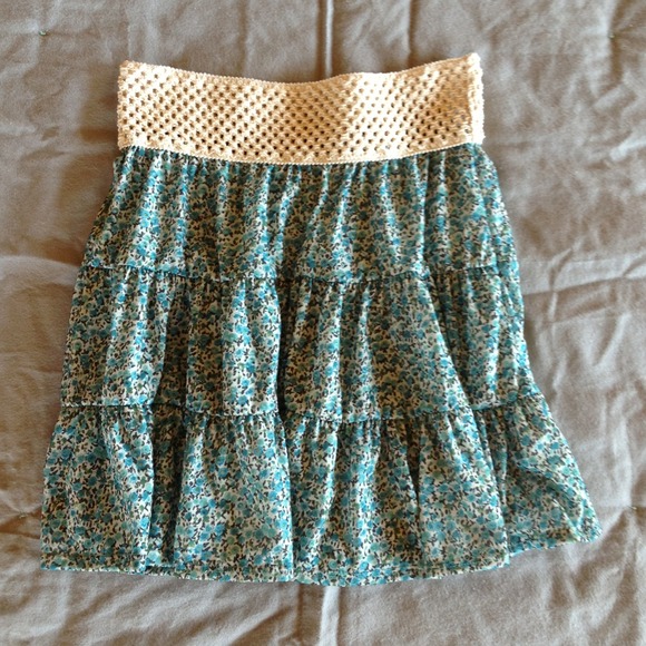 Sold Floral print skirt