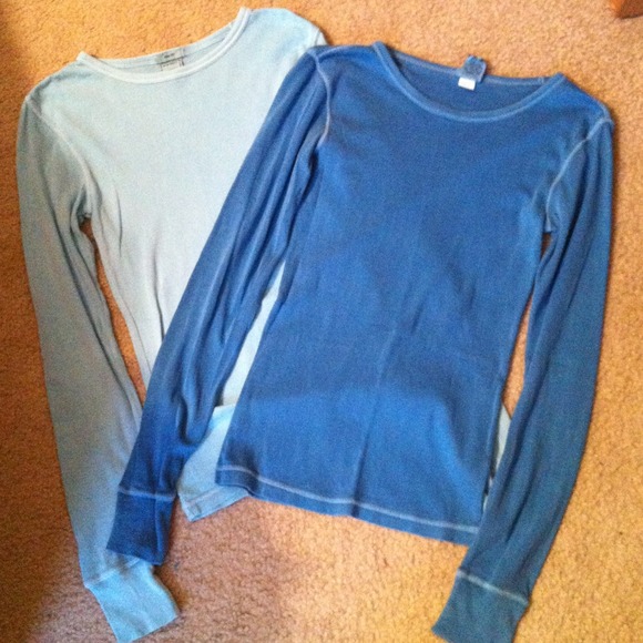 💢Sold💢Blue longsleeve bundle 🎉