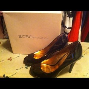 BCBG heels in good condition