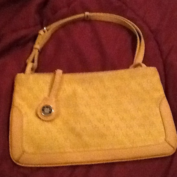 Spring cleaning!...REDUCED!!!! - Picture 2 of 3