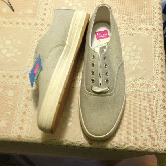 Hanes Shoes Reduced New Her Way Soft Fit Poshmark