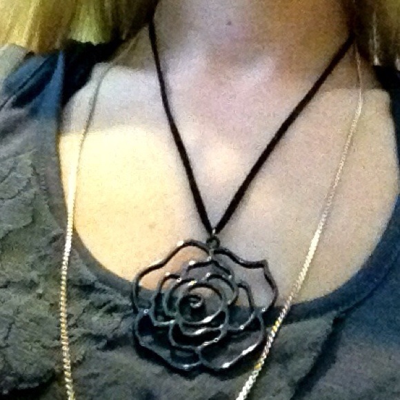 🚫SOLD🚫 - Picture 2 of 3