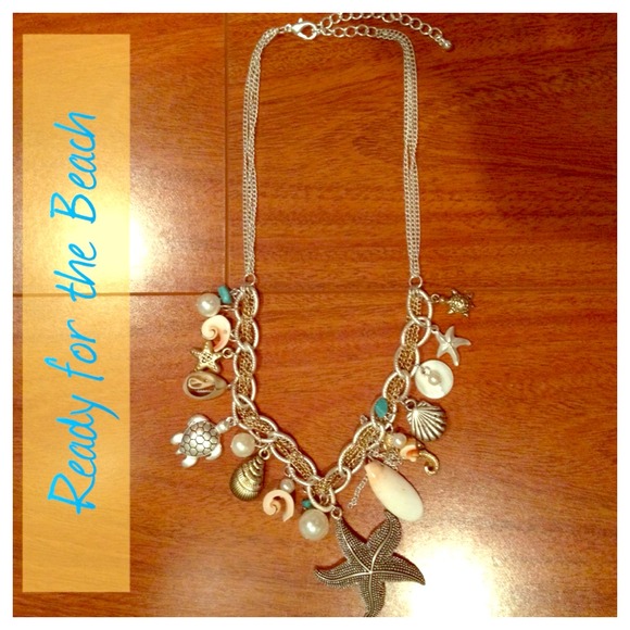 Jewelry - Beach Charm Silver Necklace