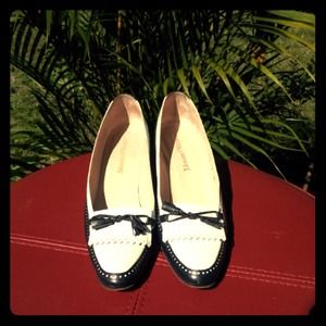 navy and white spectator pumps