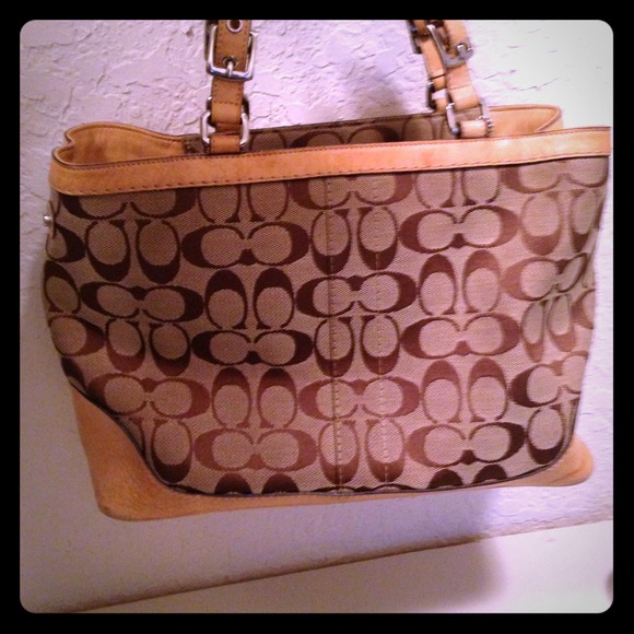 Authentic Coach purse