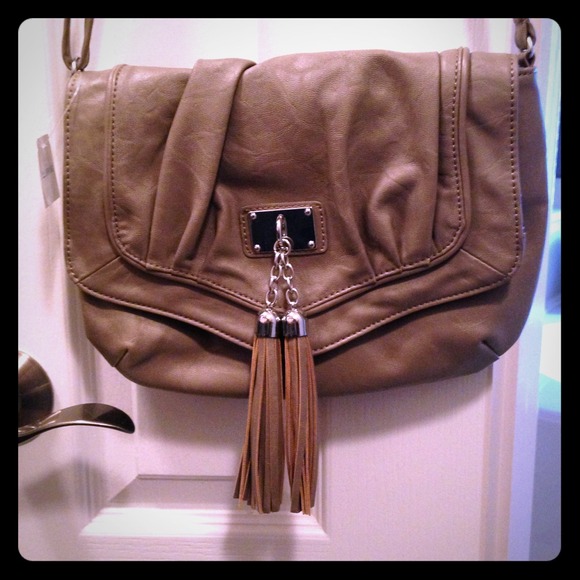 Cross body purse