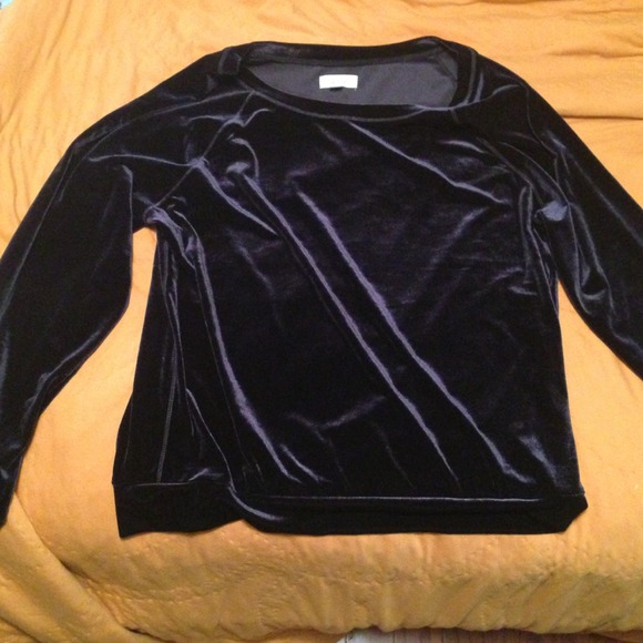 aerie Sweaters - Aerie velvet top