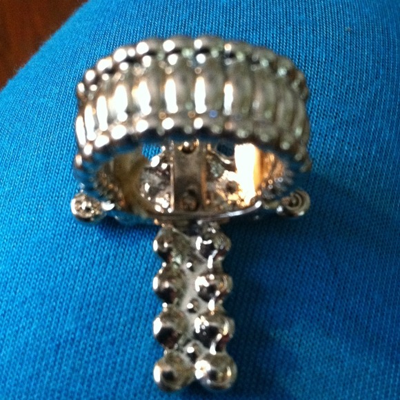 Ring - Picture 4 of 4